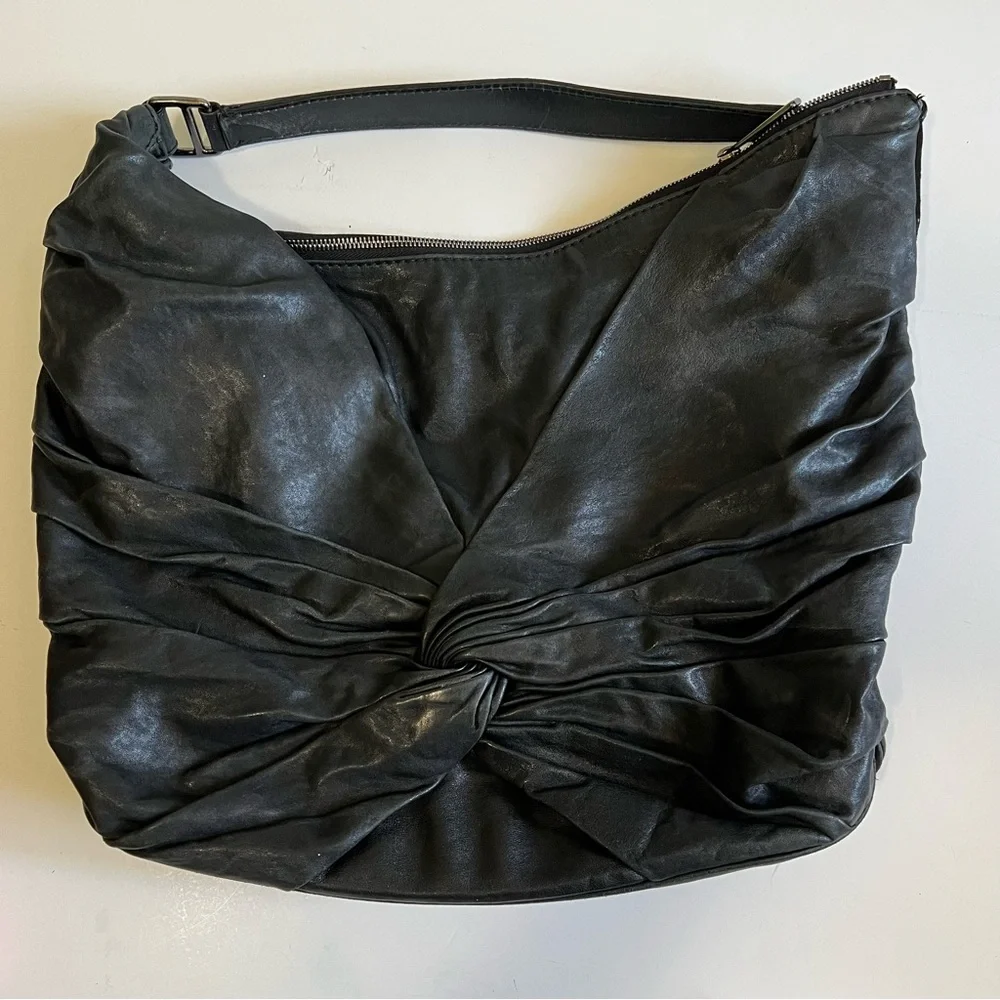 BURBERRY AUTHENTIC Maggie Soft Knot Calfskin Leather Black Hobo Bag WITH COA - Picture 6 of 16